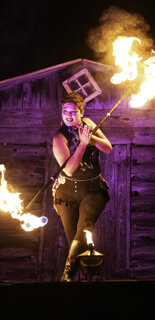 kaylie kreatrix fire dragon staff saunders farm